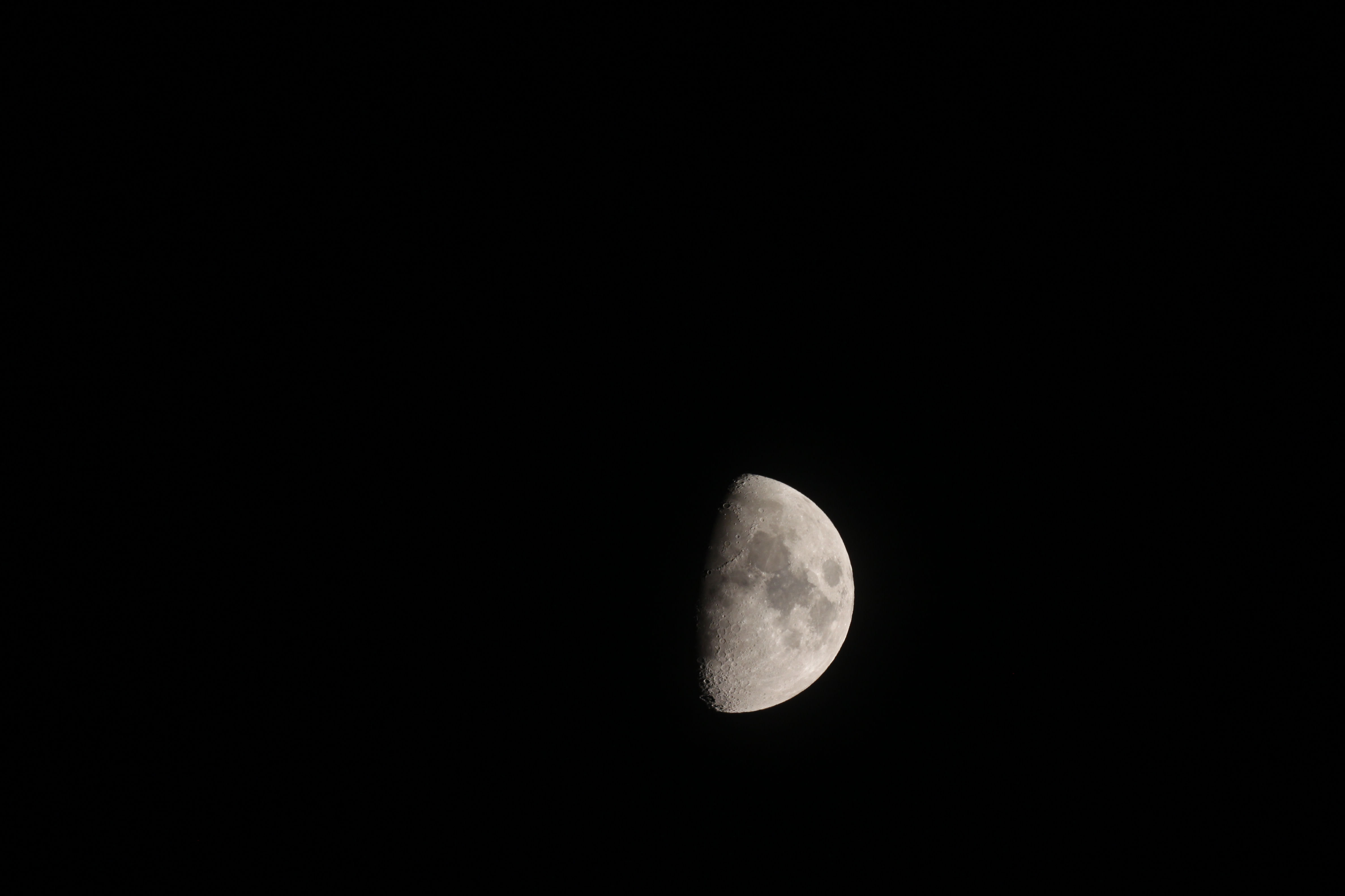 月亮1.jpg