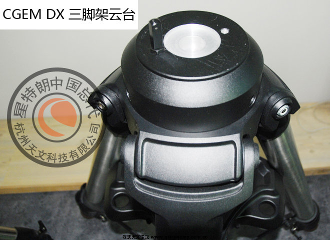 2-CGEM DX三脚架云台.jpg