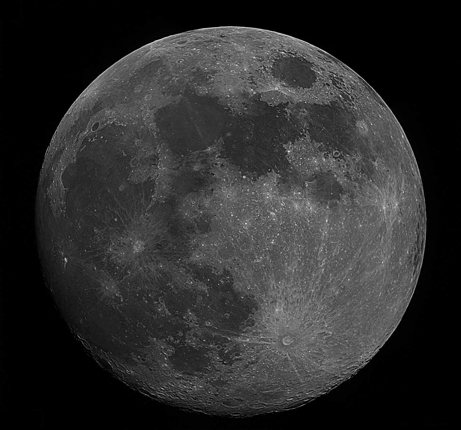 moon_20110812_00000 Panorama.jpg