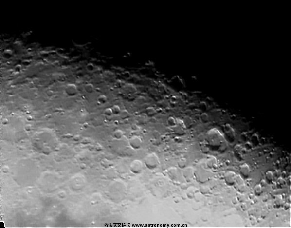 moon1.jpg