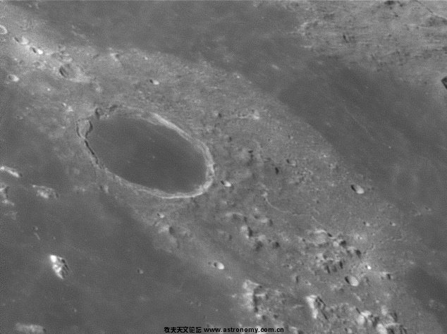 Moon_2011-08-18_05-44-57.jpg