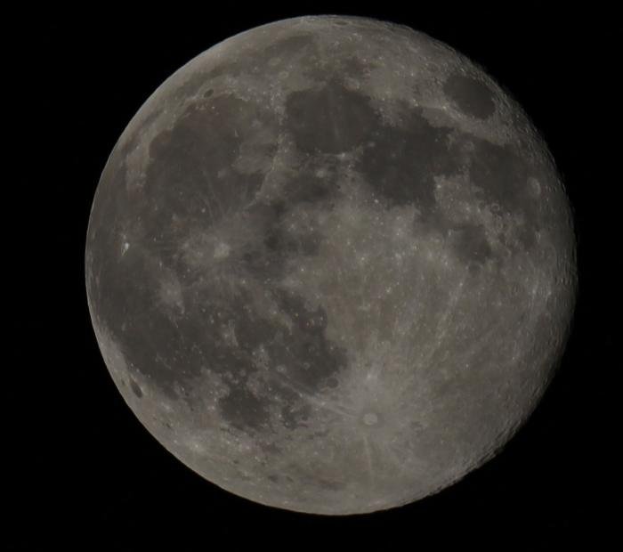 moon2.JPG