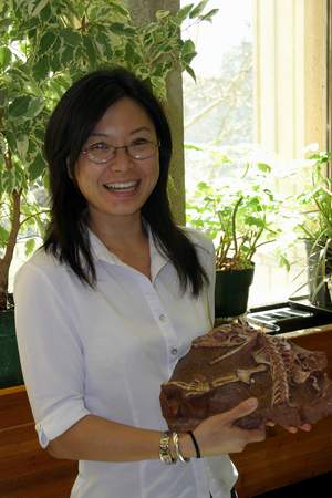 华裔女科学家贝琳达.jpg