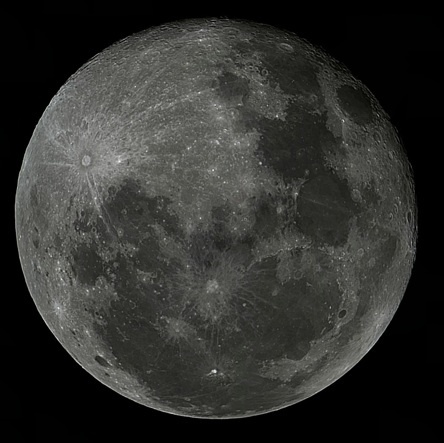 2013426月亮大图