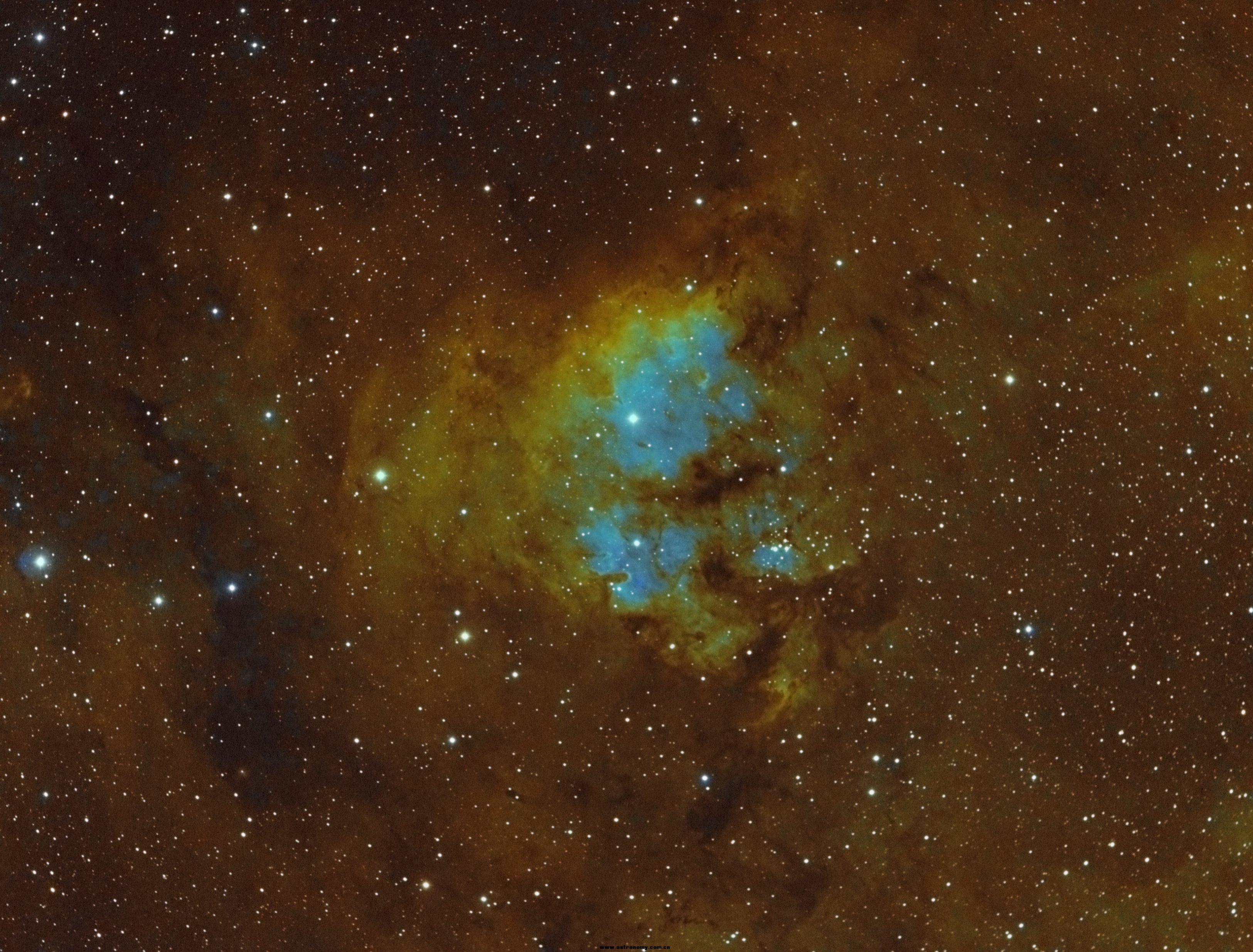 ngc7822哈勃调色之乱炖版@高美古摄星